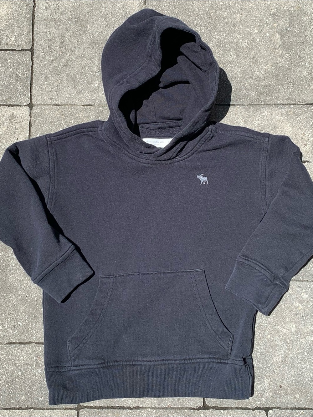 Abercrombie Kids Black Hooded Sweatshirt Relaxed Fit Size 4/5.